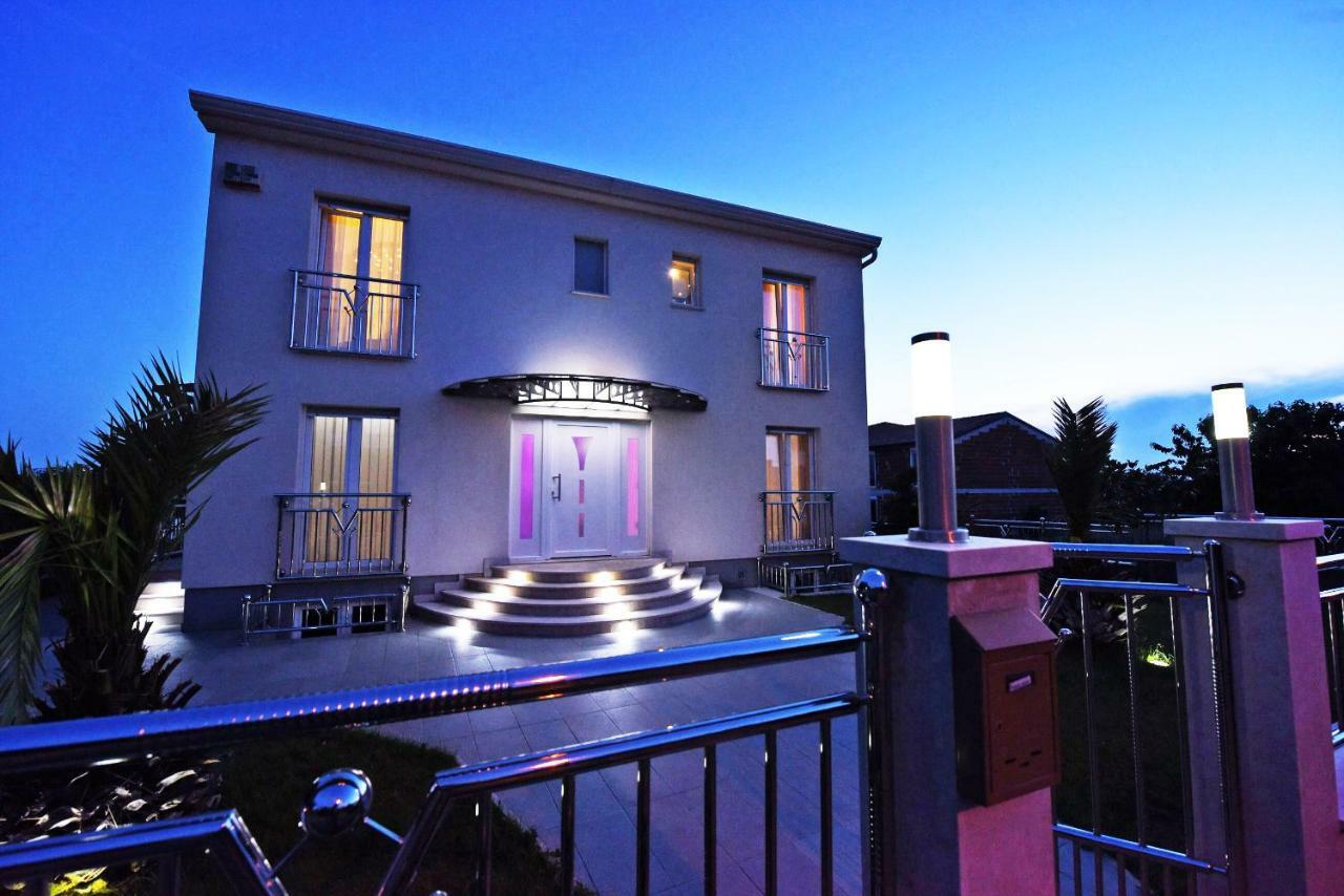 Villa Valerio Porec Exterior photo
